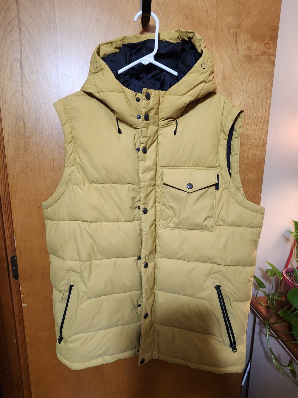 Burton Men's Hooded Puffer Vest in Mustard